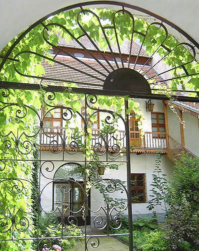 Sewa Apartments Krakow Luaran gambar