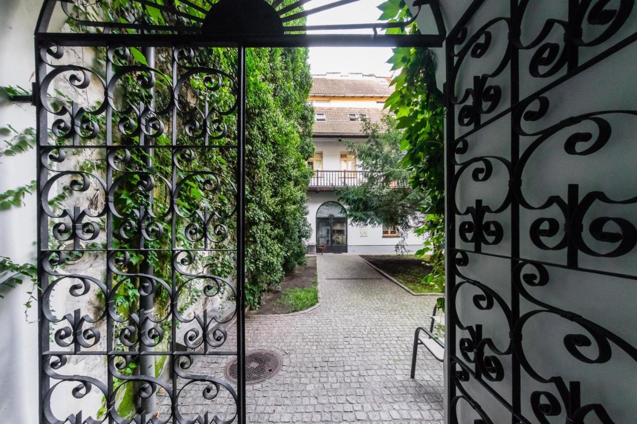 Sewa Apartments Krakow Luaran gambar